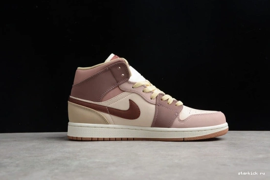 Mid Mauve SE DO7440-821 Dark Smoky (W) 1 DO7440-821 Jordan Pony  0316